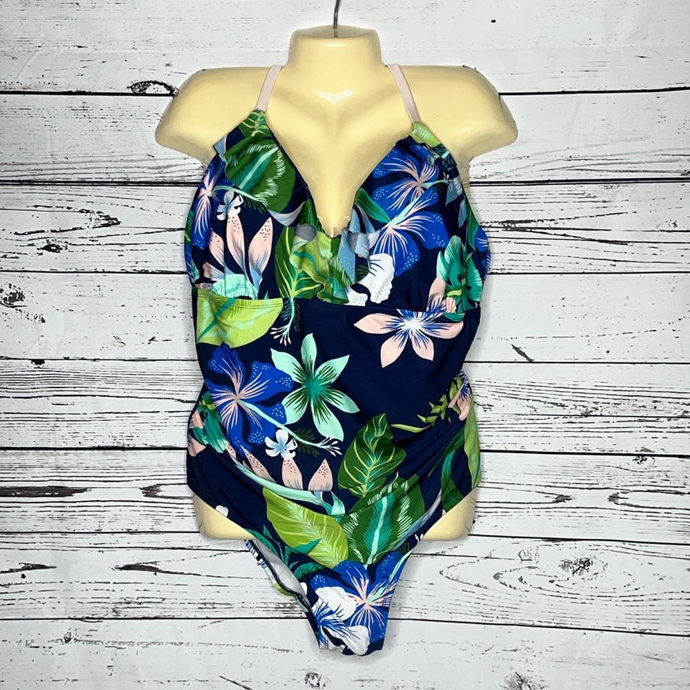 Target NWT Size 24W Tropical Floral Print Ruffle One Piece Bathing Suit Swimsuit
